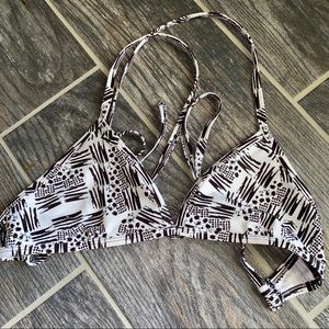 jolyn black and white vent top size large